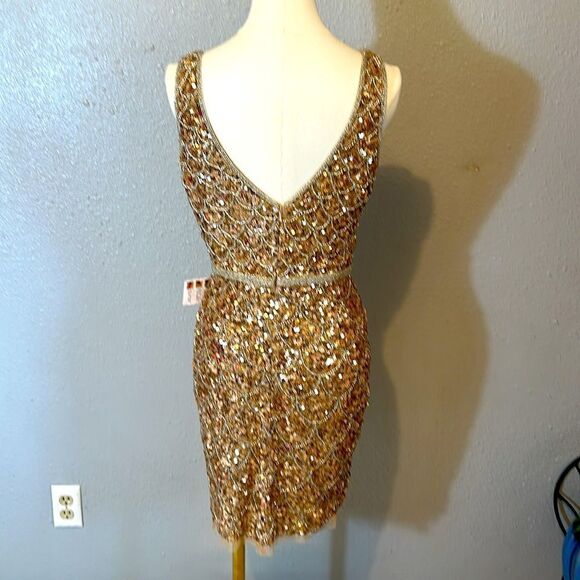NWT Mag Duggal women’s light copper sequined bodycon mini dress size 6 - Picture 7 of 13
